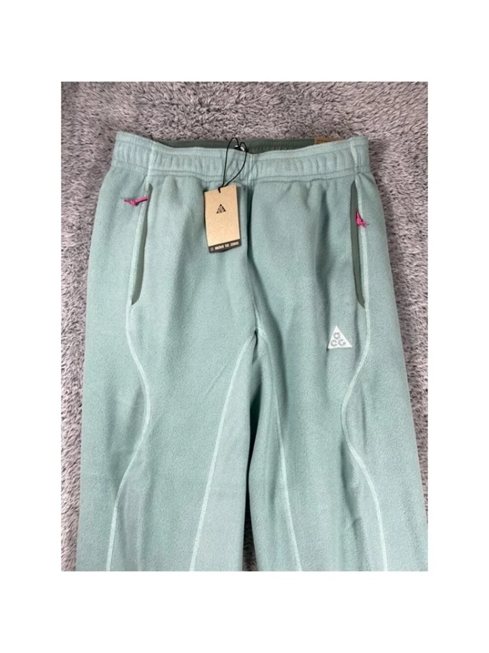 Nike ACG Wolf Tree Pants Size Medium Men Cannon Clay Green HV1123-017